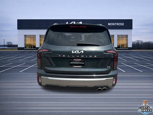 Used 2024 Kia Telluride EX image 6