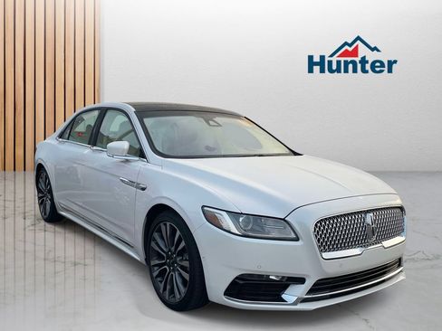 Used 2019 Lincoln Continental Reserve FWD image 1