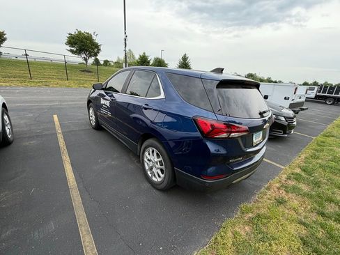 Used 2022 Chevrolet Equinox LT FWD image 4