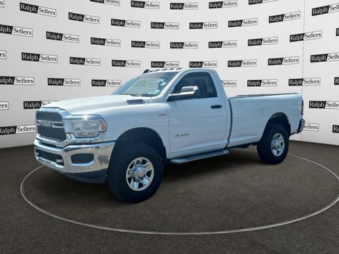 Used 2022 RAM 2500 Tradesman AWD/4WD image 2