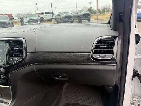 Used 2021 Jeep Grand Cherokee High Altitude image 34