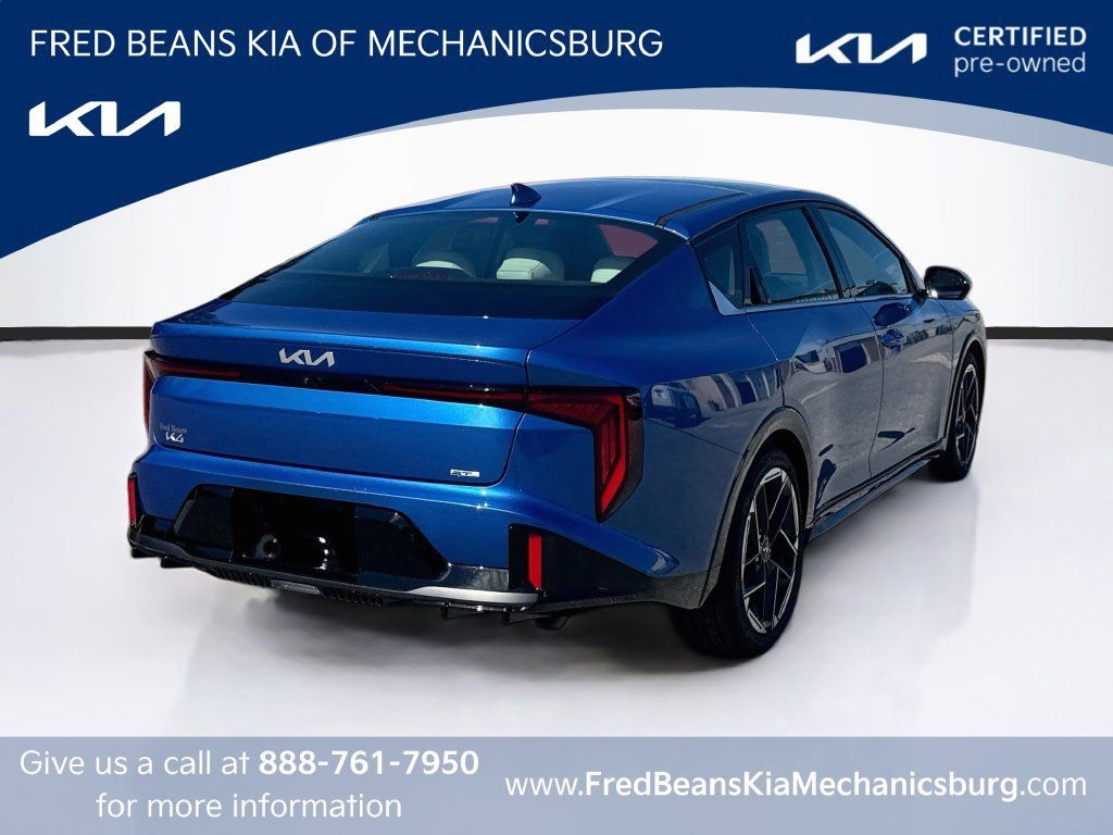 Certified 2025 Kia K4 GT-Line w/ GT-Line Premium Package FWD image 7
