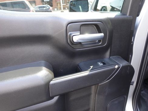 Used 2023 Chevrolet Silverado 1500 Custom AWD/4WD image 21