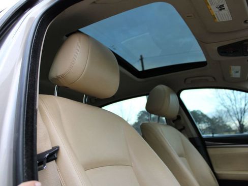 Used 2016 BMW 528i 528i image 18