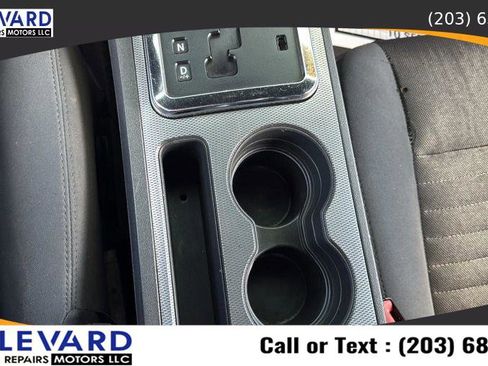 Used 2011 Dodge Challenger R/T w/ Electronics Convenience Group image 18