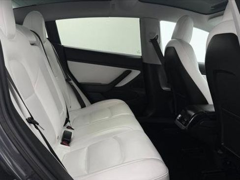 Used 2019 Tesla Model 3 Long Range AWD/4WD image 18