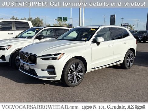 Used 2023 Volvo XC60 B5 Plus w/ Climate Package AWD/4WD image 1