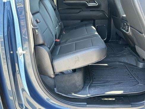 Used 2024 GMC Sierra 2500 SLT image 15