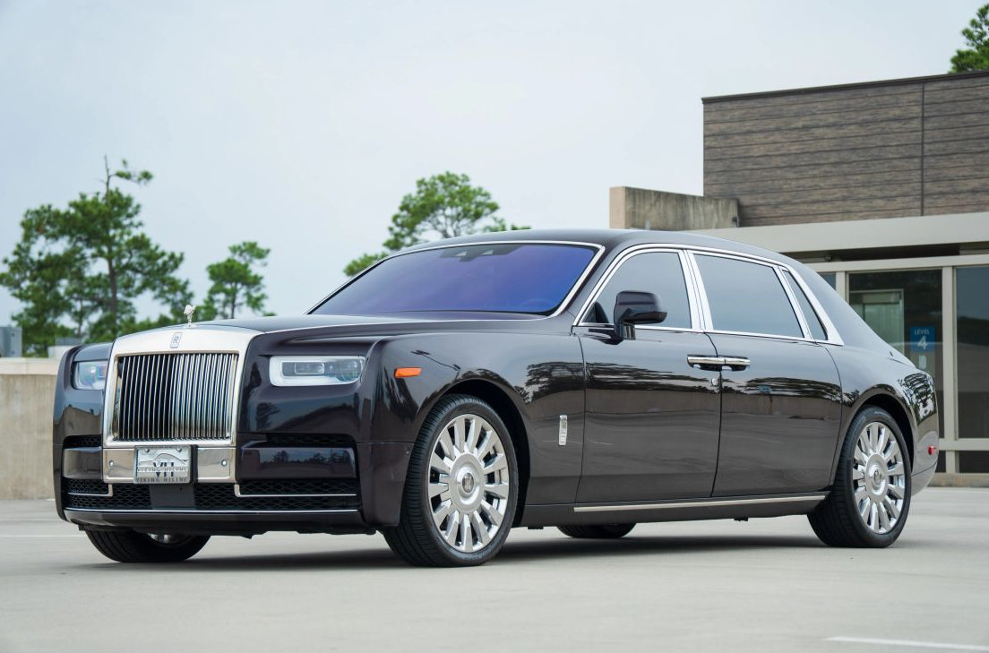 Used 2018 Rolls-Royce Phantom Extended Wheelbase RWD image 1