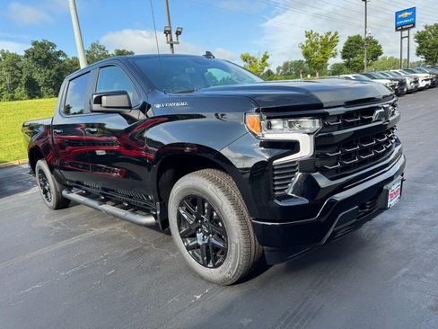 New 2026 Chevrolet Silverado 1500 RST w/ Convenience Package II AWD/4WD image 2