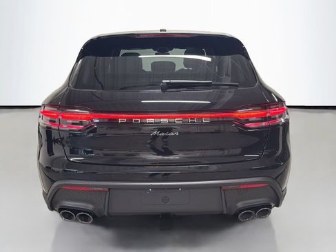 New 2026 Porsche Macan AWD/4WD image 10
