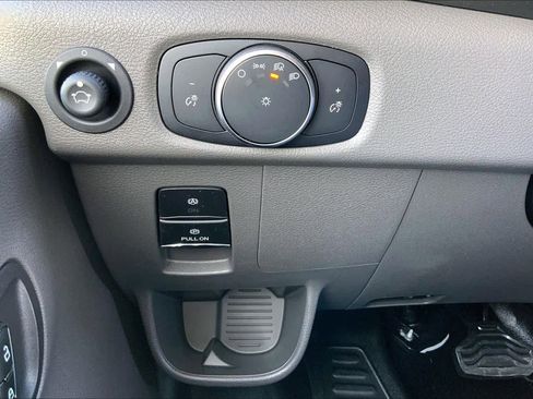 New 2026 Ford Transit 250 148 Medium Roof w/ Load Area Protection Package image 20