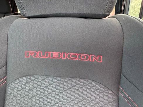 Used 2021 Jeep Wrangler Unlimited Rubicon image 11