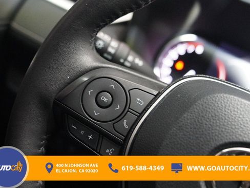 Used 2021 Toyota RAV4 Limited image 21