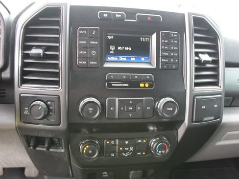 Used 2019 Ford F250 XLT w/ XLT Value Package AWD/4WD image 15