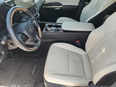 Used 2023 Lexus RX 350 Premium Plus w/ Cold Area Package FWD image 13