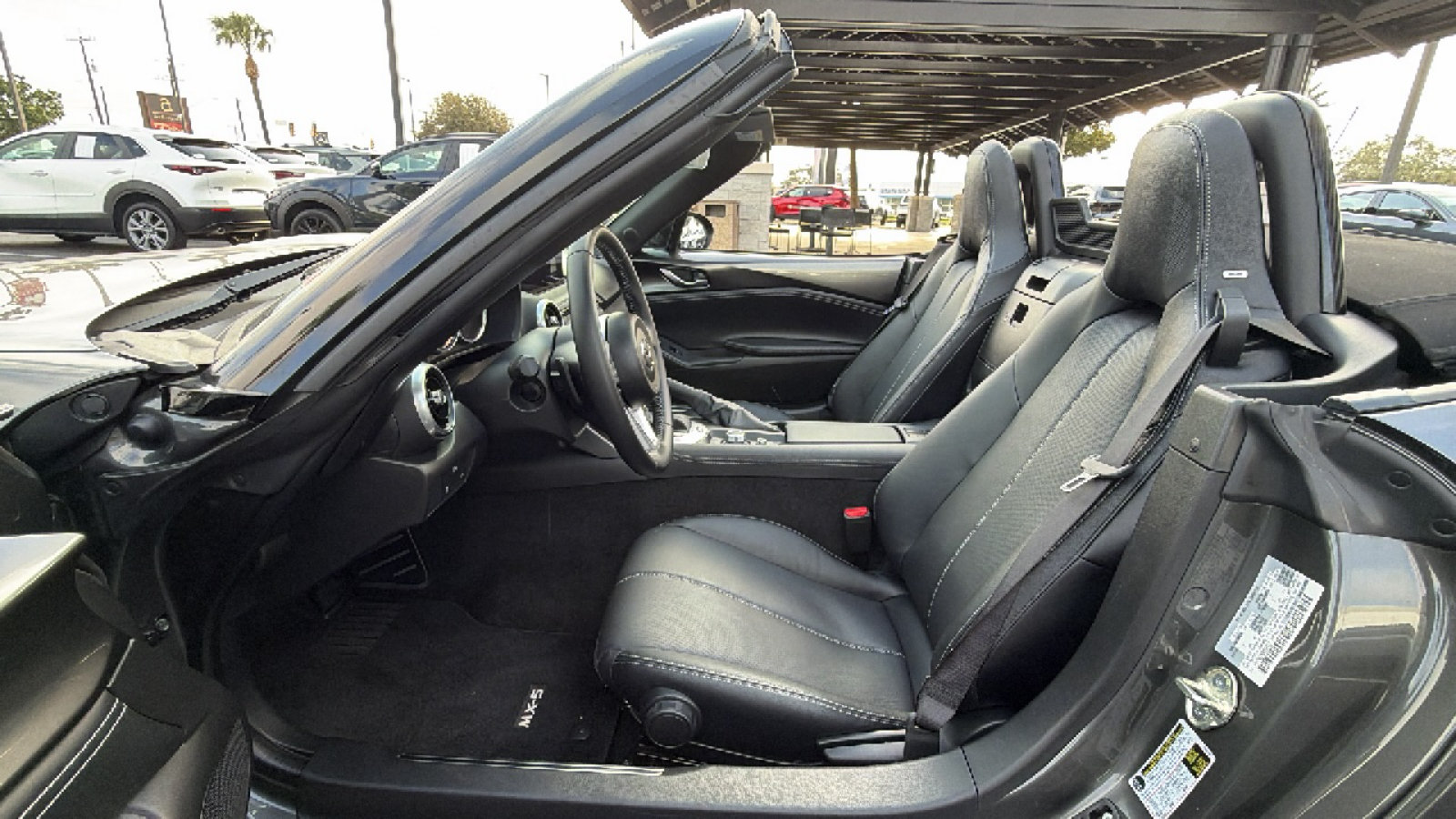Certified 2025 MAZDA MX-5 Miata Grand Touring RWD image 18