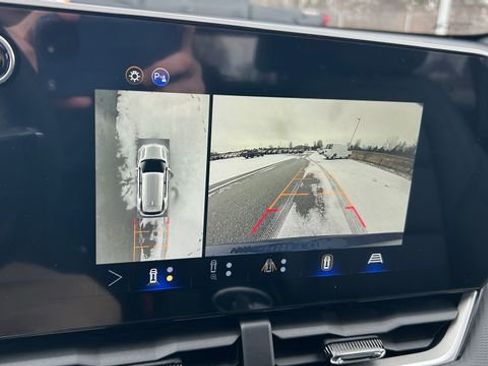 New 2026 Chevrolet Equinox LT w/ Convenience Package II image 23