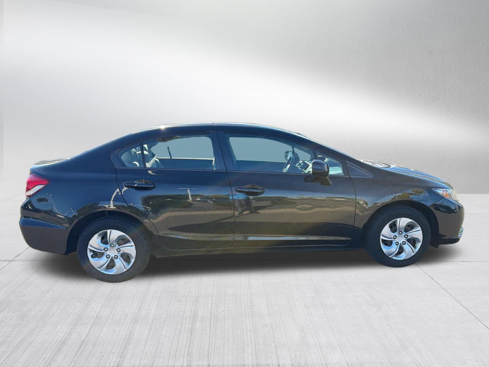 Used 2013 Honda Civic LX image 4