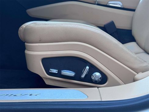 Used 2021 Porsche Panamera image 15