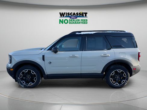 Certified 2025 Ford Bronco Sport Outer Banks w/ Outer Banks Tech Package+ AWD/4WD image 2