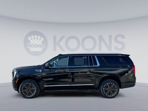 New 2026 GMC Yukon XL Elevation image 2