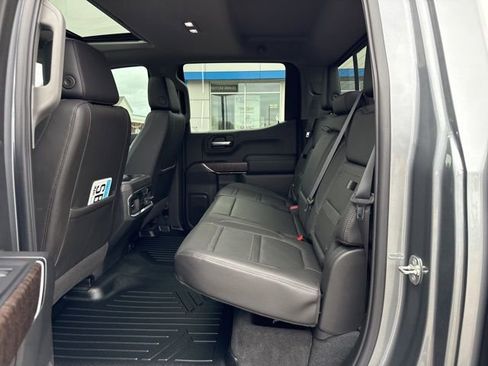 Used 2019 GMC Sierra 1500 Denali w/ Denali Ultimate Package AWD/4WD image 11