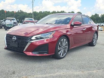 Used 2023 Nissan Altima 2.5 SL