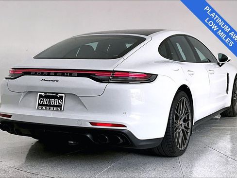 Used 2022 Porsche Panamera Platinum Edition RWD image 2