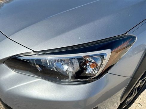 Used 2021 Subaru Crosstrek 2.5i Sport w/ Moonroof Package image 36