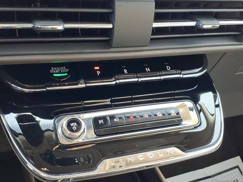 Certified 2024 Lincoln Corsair FWD image 24