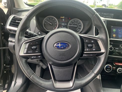 Used 2023 Subaru Forester Premium AWD/4WD image 31