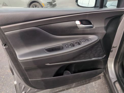 Used 2019 Hyundai Santa Fe Limited image 14