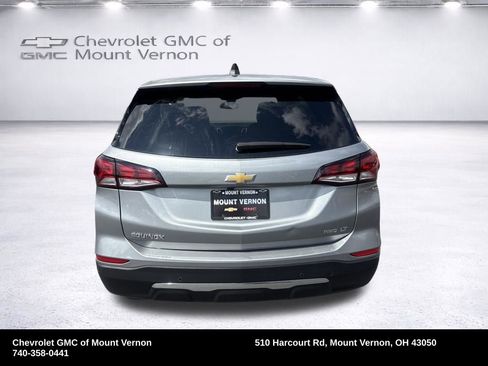 Used 2024 Chevrolet Equinox LT image 3