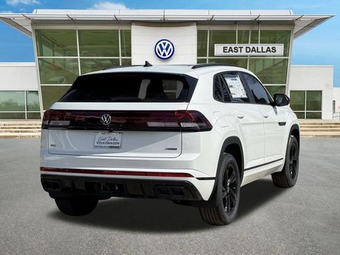 New 2026 Volkswagen Atlas Cross Sport SEL R-Line image 3