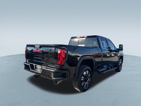 New 2026 GMC Sierra 2500 Denali w/ Denali Reserve Package image 9