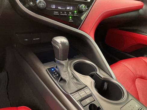 Used 2023 Toyota Camry XSE FWD image 16