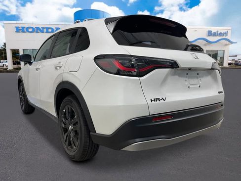 New 2026 Honda HR-V Sport image 3