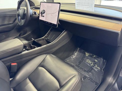 Used 2020 Tesla Model Y Long Range AWD/4WD image 5