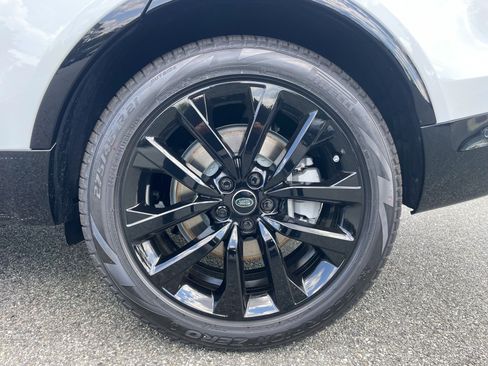 New 2026 Land Rover Discovery Dynamic SE AWD/4WD image 18