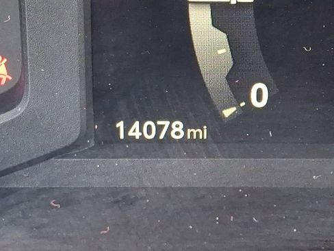 Used 2025 Toyota Tacoma SR5 image 19