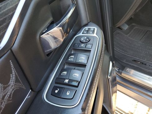 Used 2024 RAM 2500 Limited AWD/4WD image 18