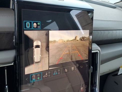 New 2026 GMC Yukon XL Denali w/ Denali Reserve Package image 22