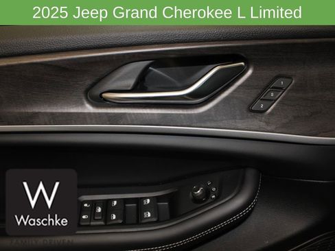 New 2025 Jeep Grand Cherokee L Limited w/ Trailer Tow Package image 13