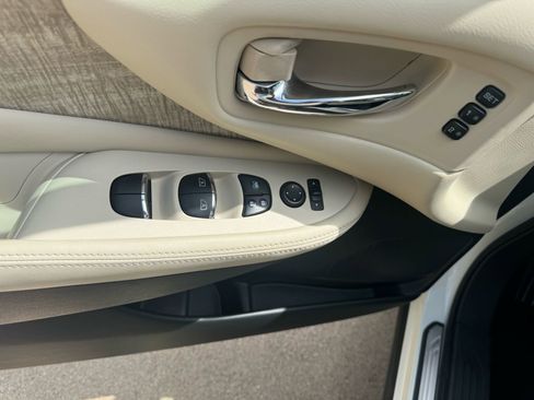 Used 2020 Nissan Murano SL image 13