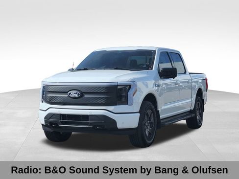 Certified 2024 Ford F150 Lightning Flash w/ Max Trailer Tow Package image 7