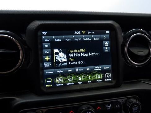 Used 2022 Jeep Wrangler Unlimited Rubicon w/ Trailer Tow Package image 72