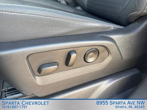 Used 2023 Chevrolet Silverado 1500 LT AWD/4WD image 15