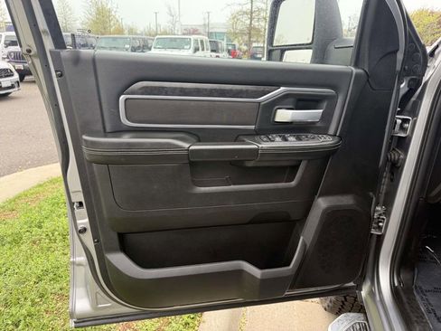 Certified 2024 RAM 2500 Big Horn AWD/4WD image 30