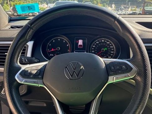 Used 2021 Volkswagen Atlas Cross Sport SE w/ Panoramic Sunroof Package AWD/4WD image 10